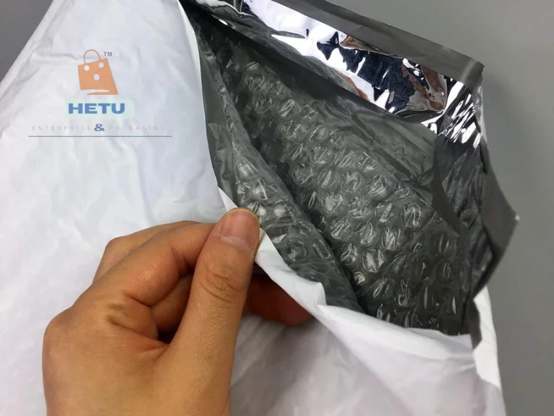 BUBBLE COURIER BAGS